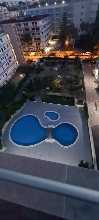 Apartamento Con Encanto,Piscina Y A 200 Metros De La Playa Salou Bagian luar foto
